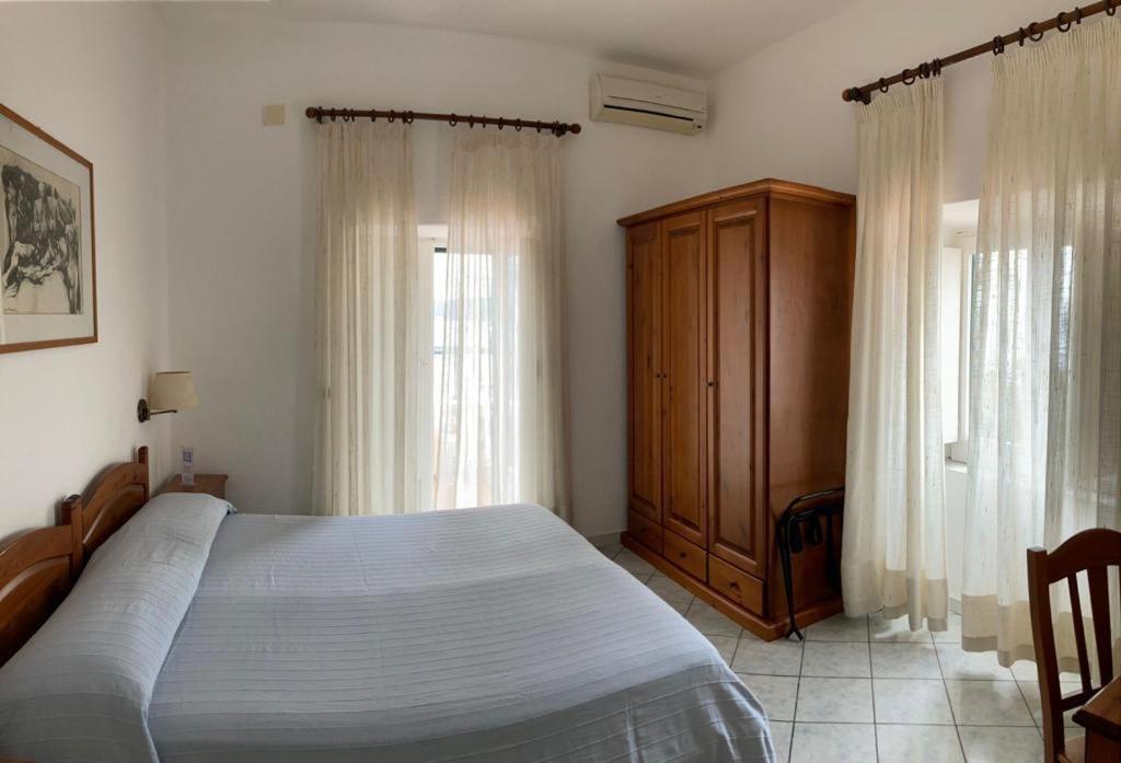 Hotel Villa Antonio 이스키아 외부 사진