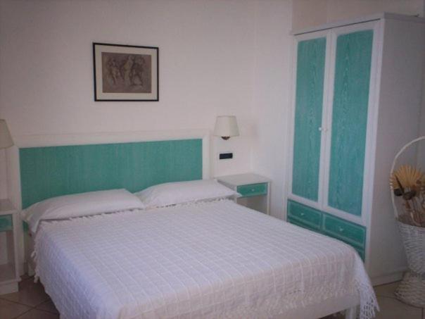 Hotel Villa Antonio 이스키아 객실 사진