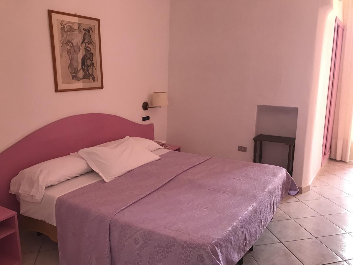 Hotel Villa Antonio 이스키아 외부 사진