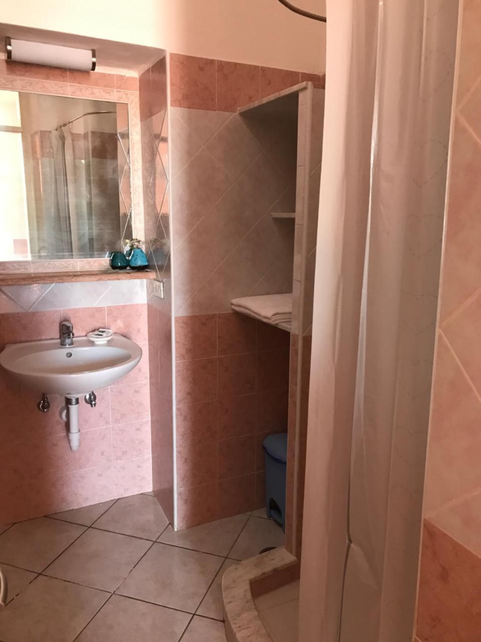 Hotel Villa Antonio 이스키아 외부 사진